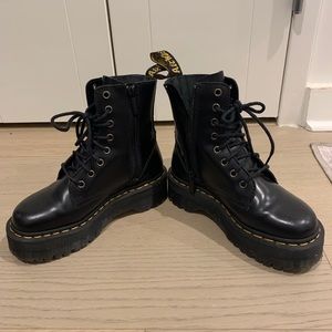 Dr. Marten Jadon platform boots